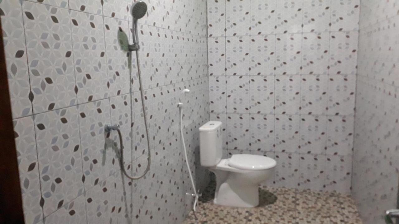 Mandalika Homestay Kuta  Ngoại thất bức ảnh